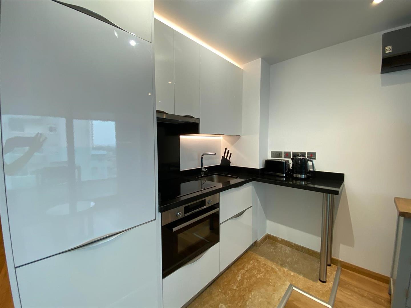 Image of Apartment - 1 Bathrooms for Rental in Ocean Spa Plaza-Gibraltar, Image 3